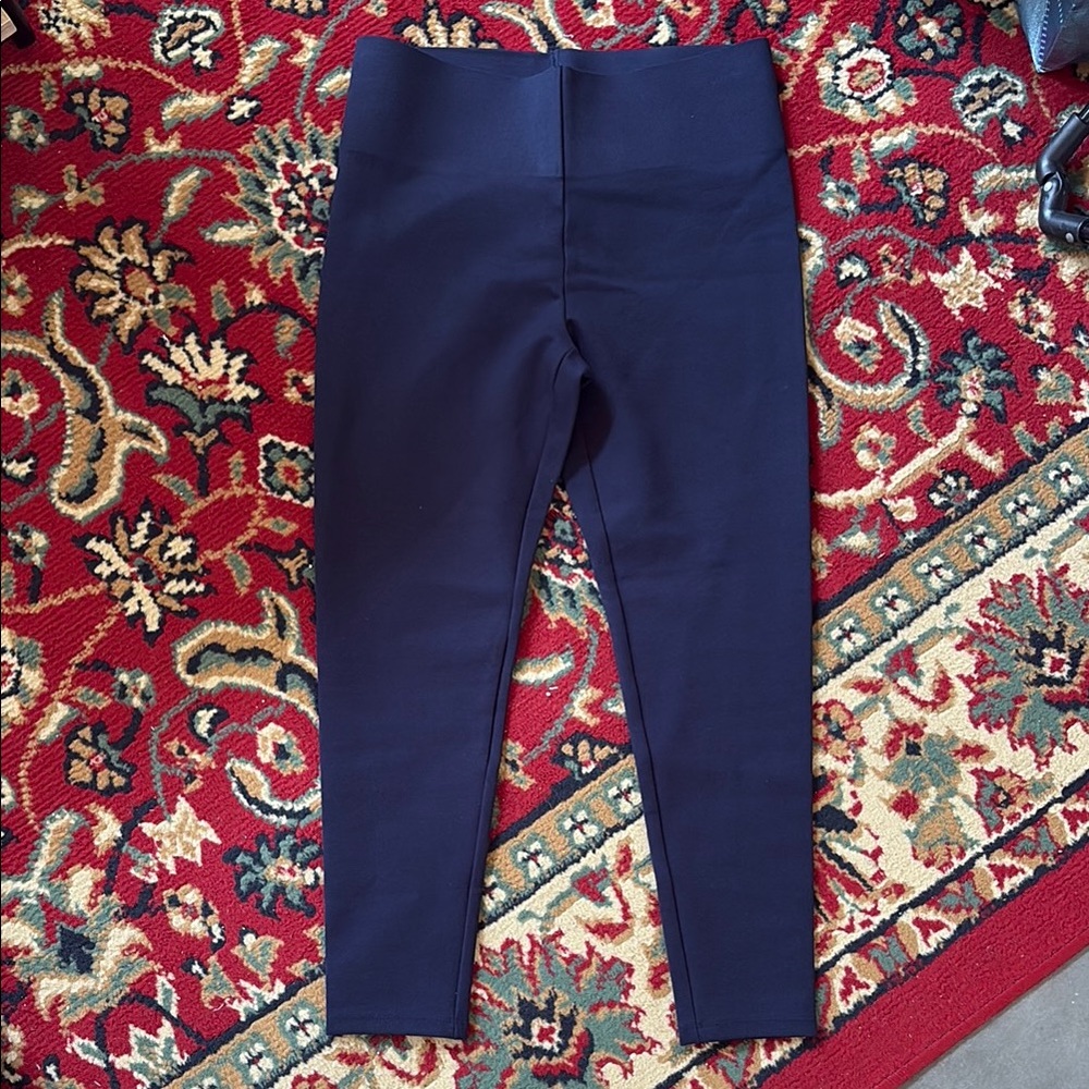 LOFT Navy Cropped Ankle Pants